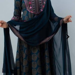 Meet your Posher, Neena